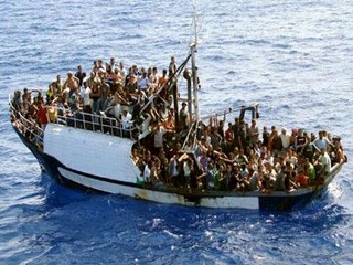 Barcone migranti