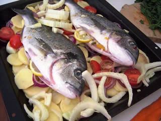 Ricette di Sardegna: Orate al forno con patate e finocchi